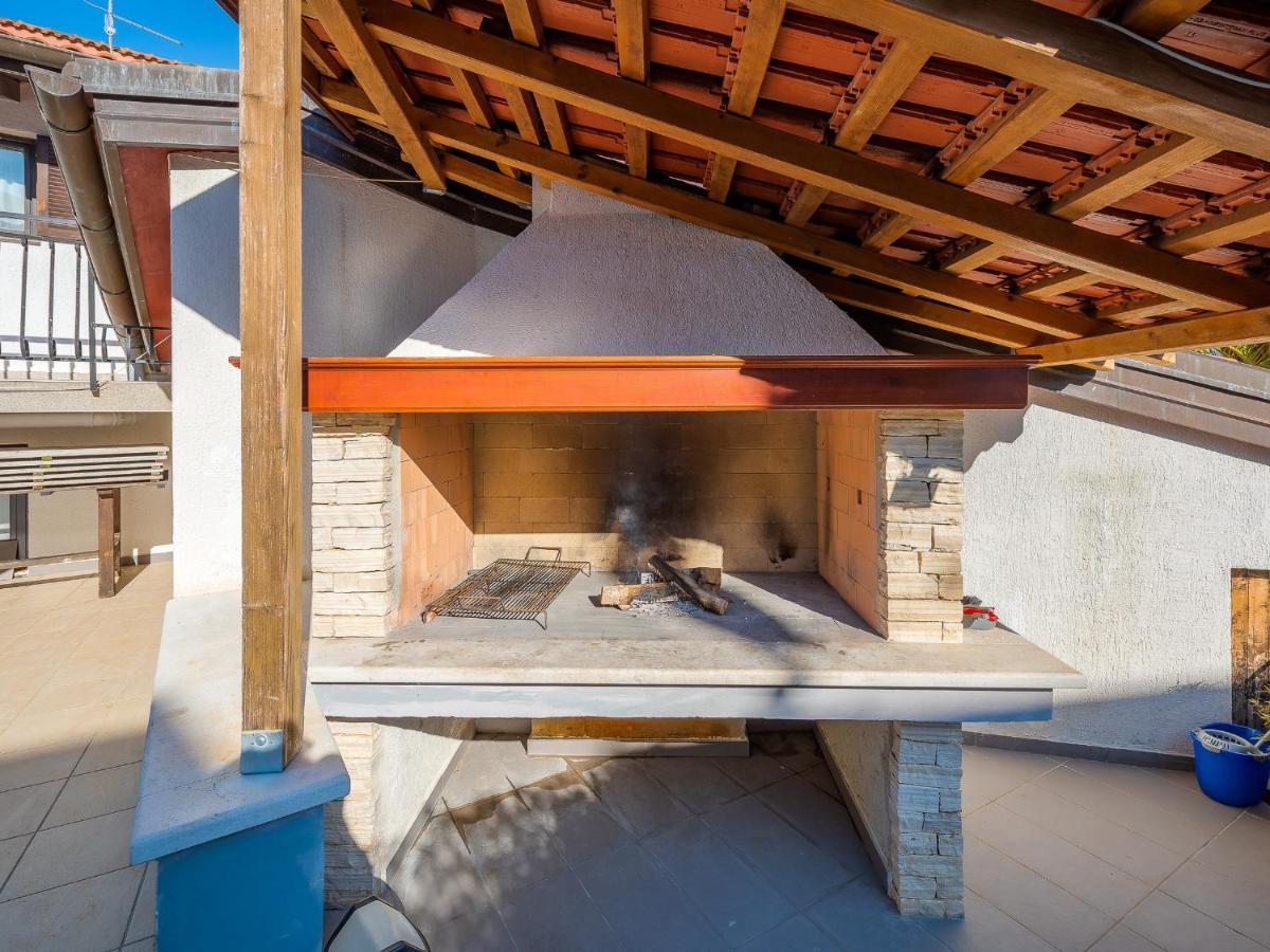 Villa Martimar With Pool And Hot Tub In Istria Rosini Exterior photo