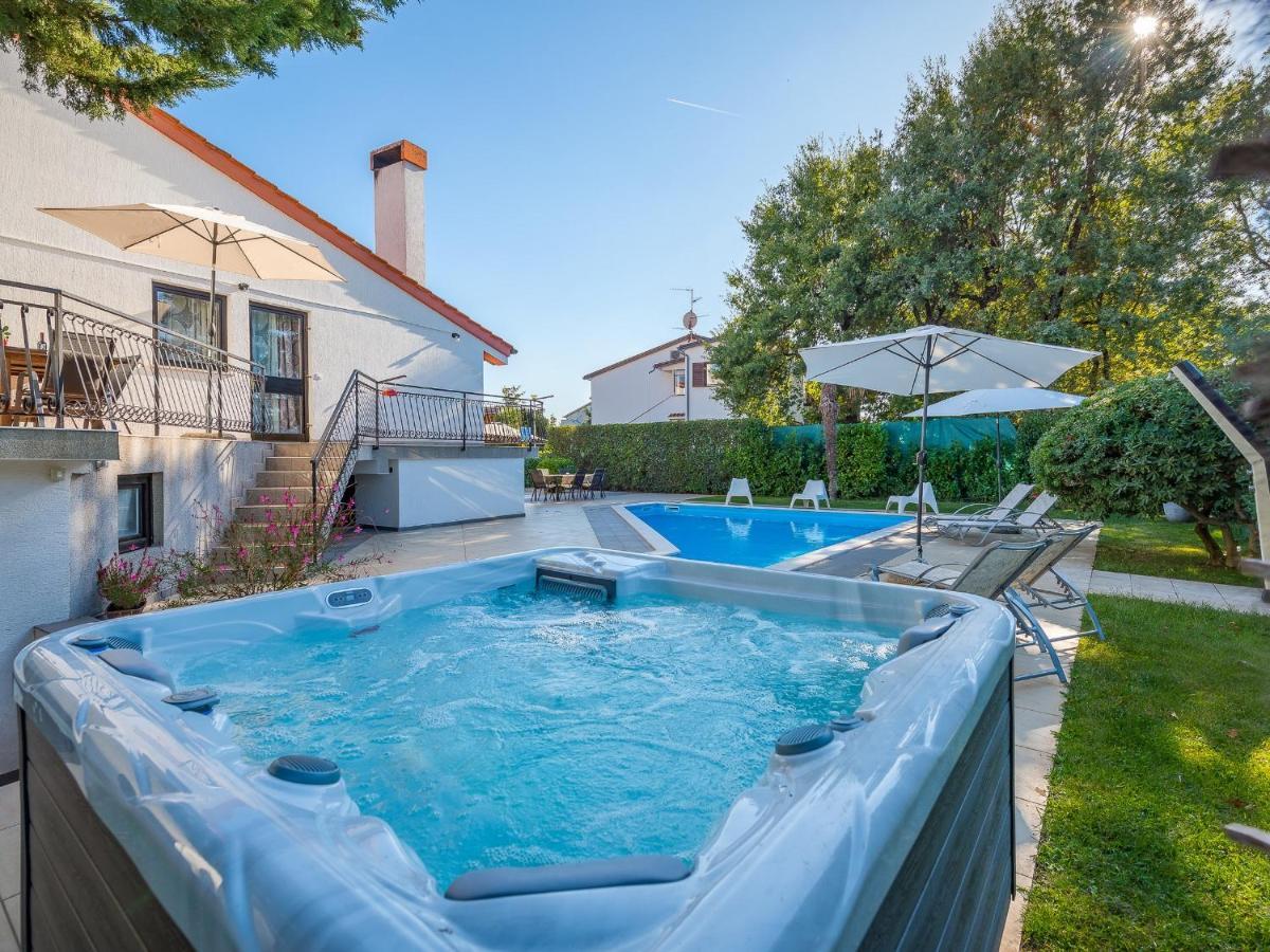 Villa Martimar With Pool And Hot Tub In Istria Rosini Exterior photo