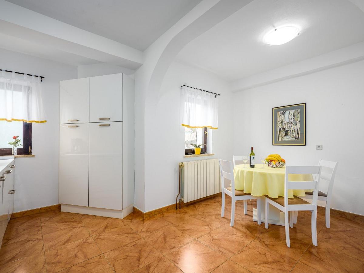 Villa Martimar With Pool And Hot Tub In Istria Rosini Exterior photo